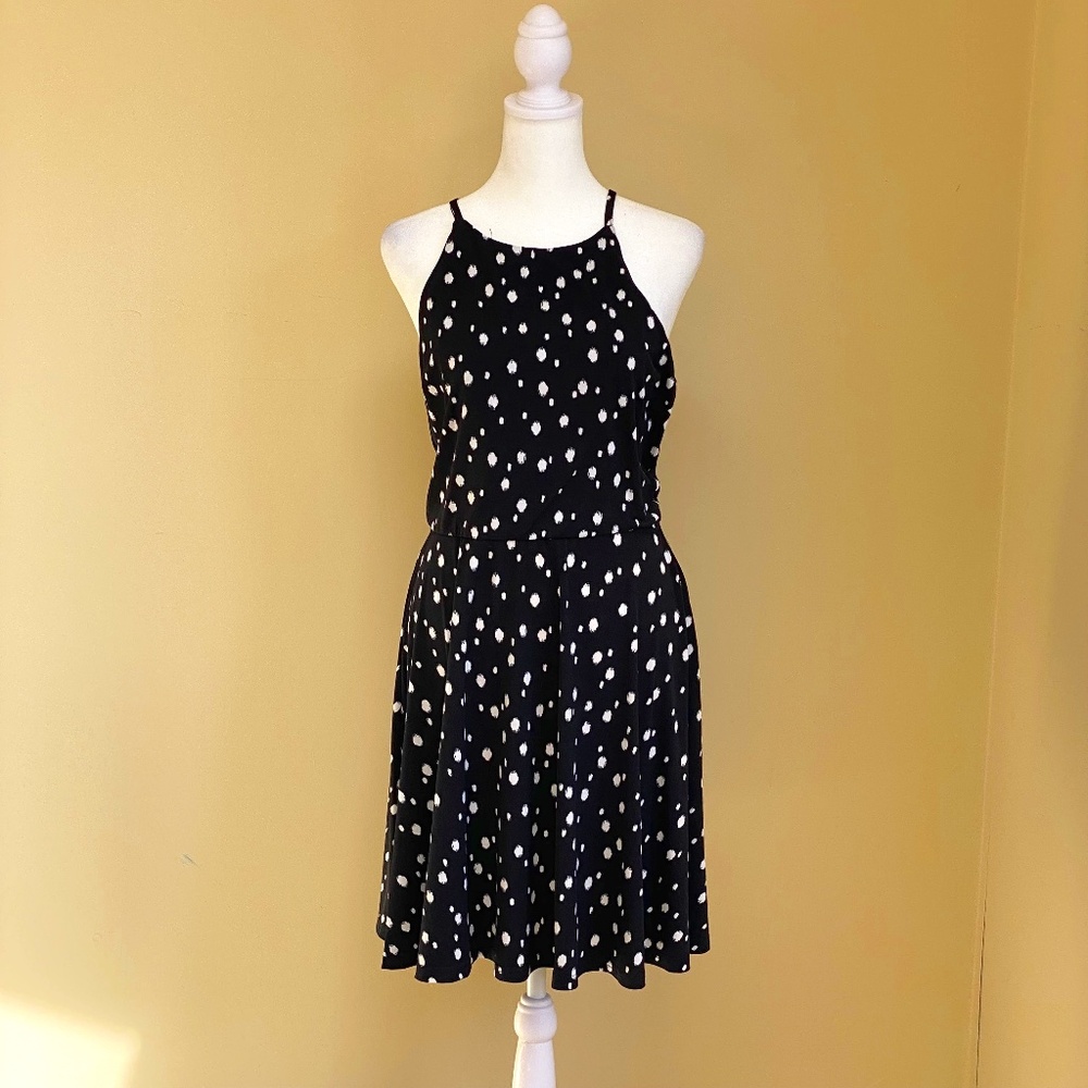 Red Saks Fifth Avenue NWOT  polka dot sleeves dress XL